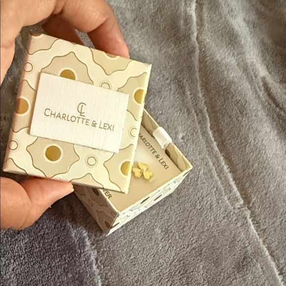 Charlotte & Lexi Sterling Silver Earrings NIB - Picture 4 of 4